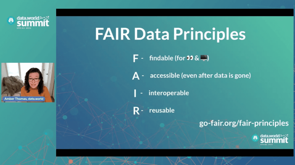 Amber Thomas speaks to the principles of FAIR data next to a bulleted list